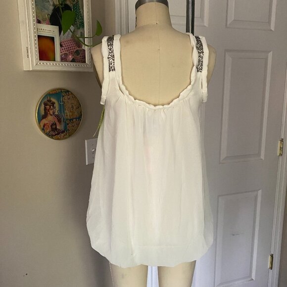 ROMEO + JULIET Ivory White Smocked beaded Goddess Camisole Tank *SMALL* - Picture 4 of 5